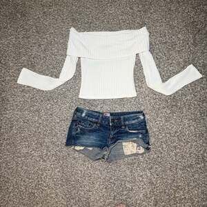 Better Be White Ribbed Off Shoulder Long Sleeve Top Womens Medium Fitted Y2K